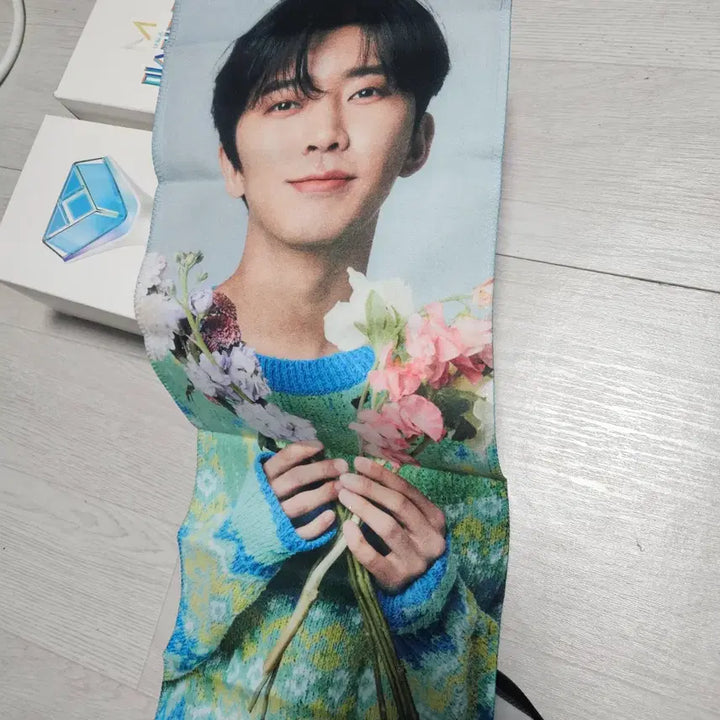 [BUNJANG] Im Young Woong Merchandise Bundle Set / 임영웅 굿즈 일괄 양도