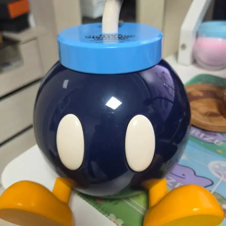 [BUNJANG] Universal Studios Japan Bomb Figure / USJ 유니버셜 스튜디오 폭탄 피규어