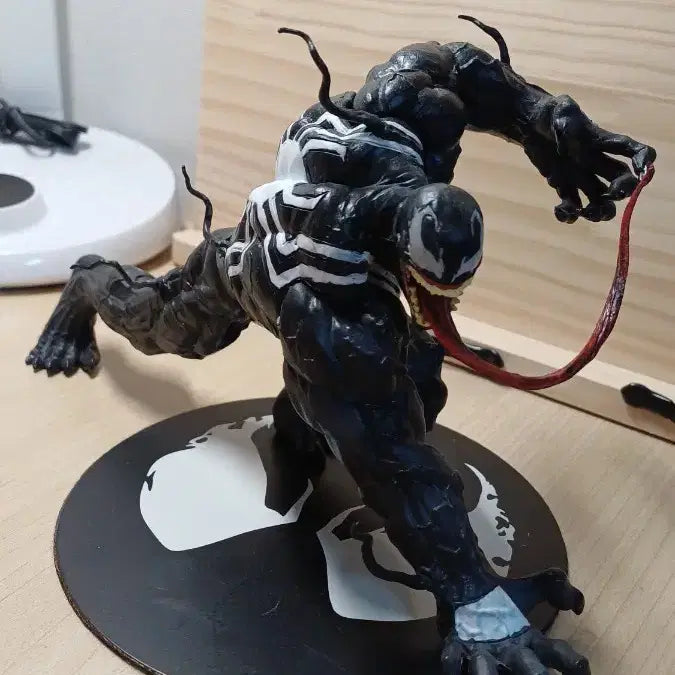 [BUNJANG] Marvel Venom Resin Figure / 마블 베놈 레진급 피규어