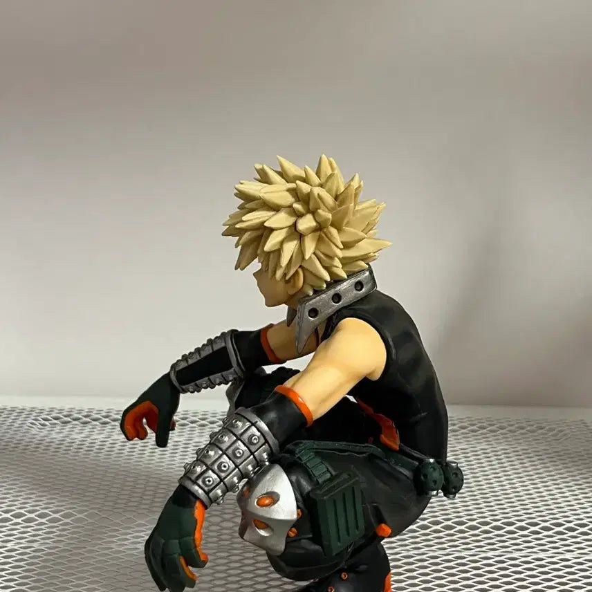 [BUNJANG] Katsuki Bakugo Figure / 바쿠고 카츠키 피규어