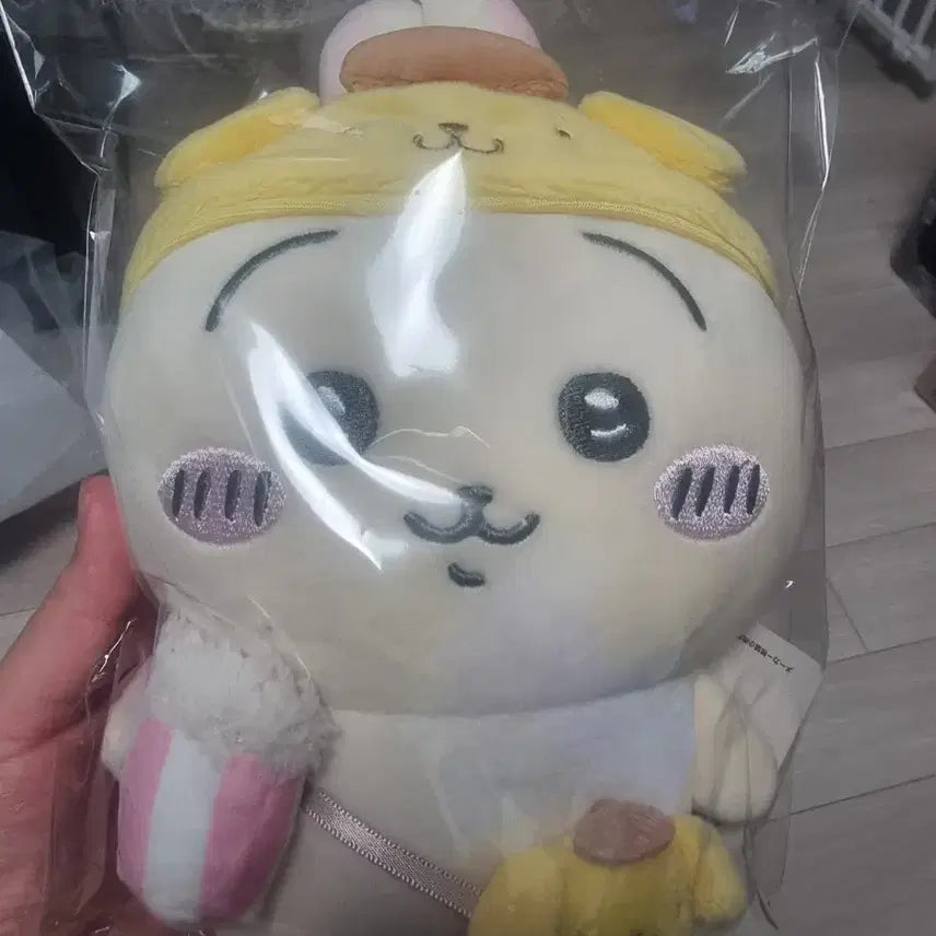 [BUNJANG] Pompompurin Usagi Plush Doll (New with Tags) / (새상품) 폼폼푸린 우사기 인형(택있음)