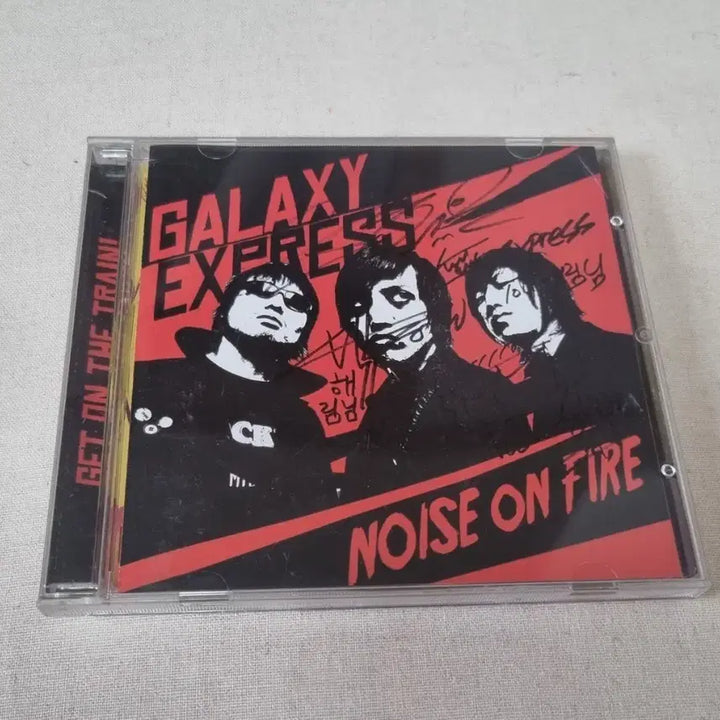 [BUNJANG] Galaxy Express Noise On Fire Signed Limited Edition CD / [싸인반] 갤럭시 익스프레스 NOISE ON FIRE CD
