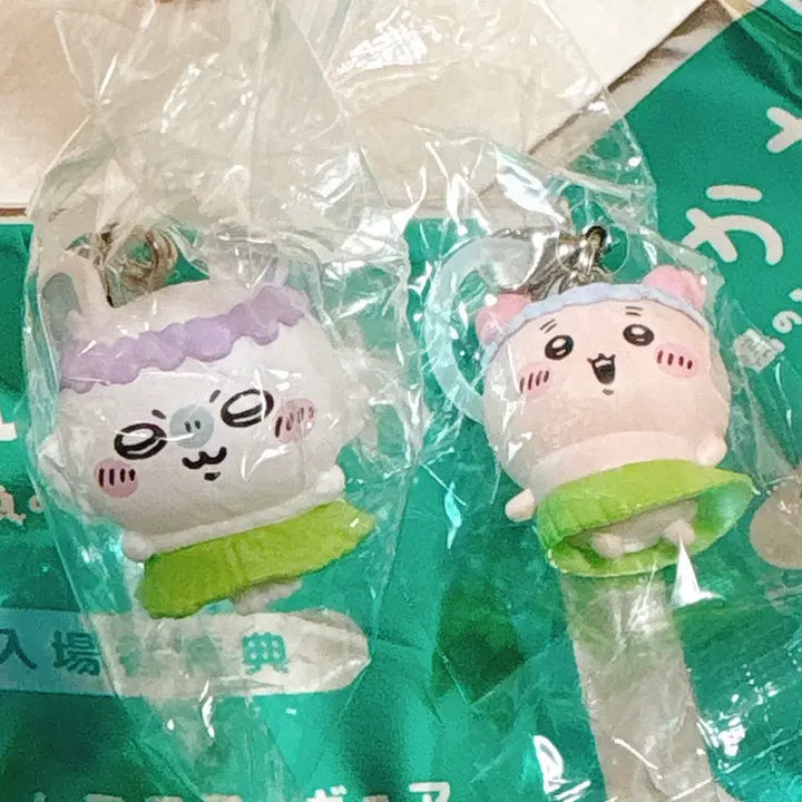 [BUNJANG] Chiikawa Momonga &amp; Kani Mezushi Bundle Set / 치이카와 극장판 모몽가 카니 메지루시 일괄