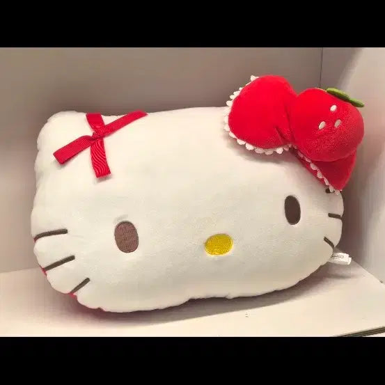 [BUNJANG] Hello Kitty Large Plush Doll / 대왕 키티인형 팔아요