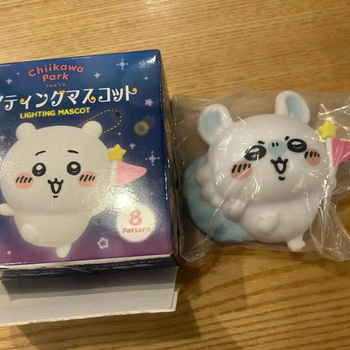 [BUNJANG] Chiikawa Lighting Mascot Momonga Light Keyring / 치이카와 라이팅 마스코트 모몽가 먼작귀 치이카와파크 라이트키링