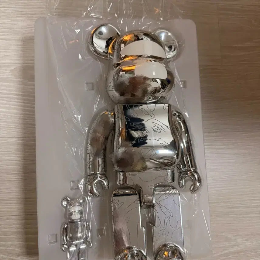[BUNJANG] Bearbrick 400% AAPE Silver / 베어브릭 400% AAPE