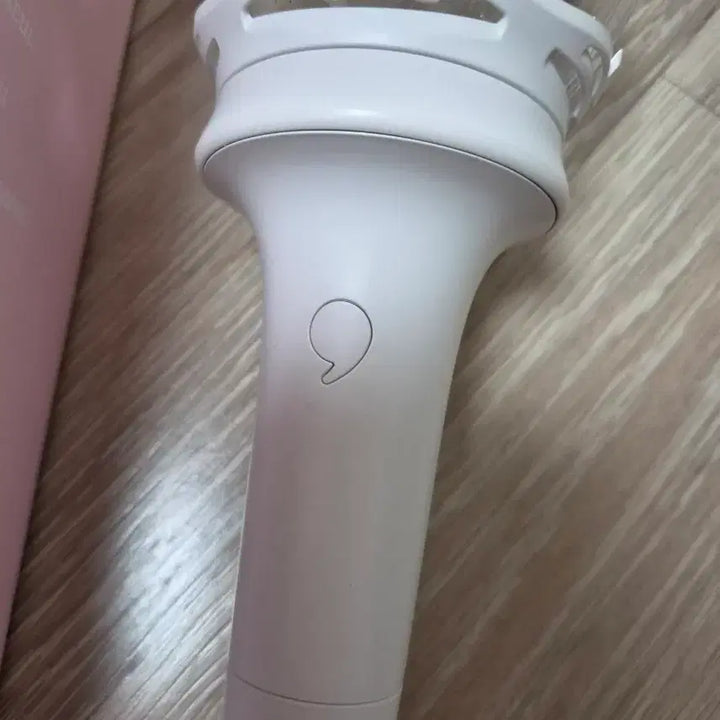 [BUNJANG] IVE Official Light Stick Ver.2 / (최저가)아이브 응원봉 버전2판매