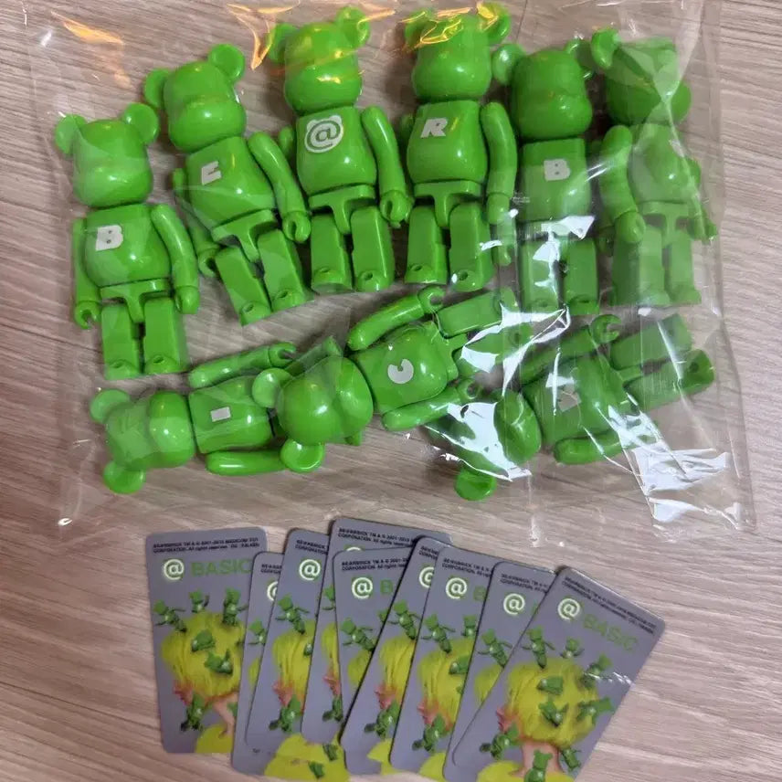 [BUNJANG] Bearbrick Series 38 100% Basic Set / 베어브릭 38탄 100% 베이직 세트