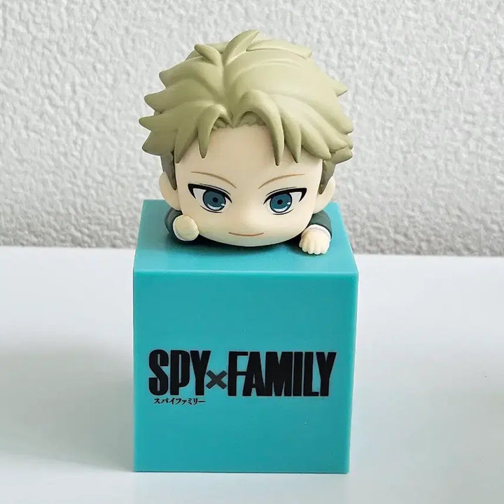 [BUNJANG] Spy x Family Loid Hikkake Figure / 스파이패밀리 로이드 힛카케 피규어