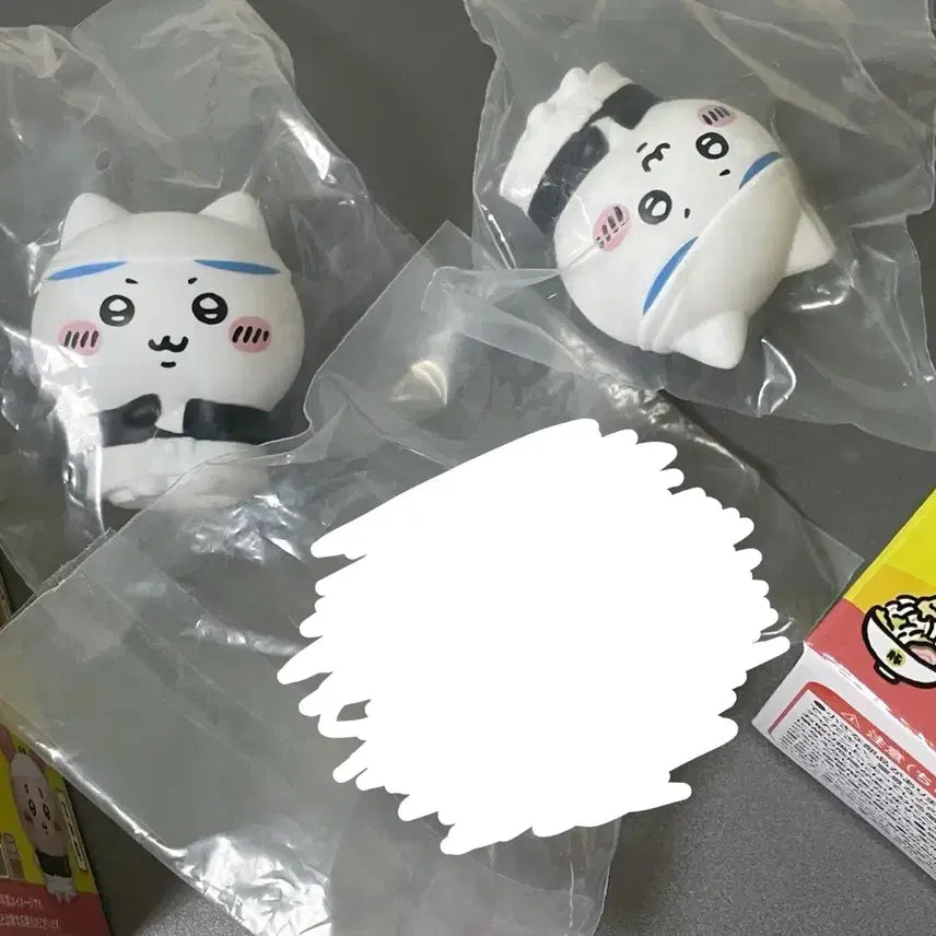 [BUNJANG] Chikawa Hachware Ramen Sofubi Mini Figure / 하치와레 라멘 부타 소프비 미니 피규어 치이카와 먼작귀