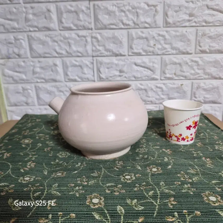 [BUNJANG] Vintage White Porcelain Teapot / 빈티지 백자 주전자