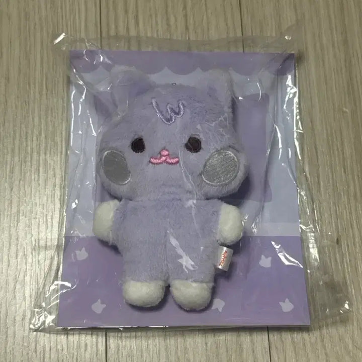 [BUNJANG] ATEEZ SAN Deokyi Flatper New Item / 에이티즈 애니티즈 산덕이 플랫퍼 미사용 새상품