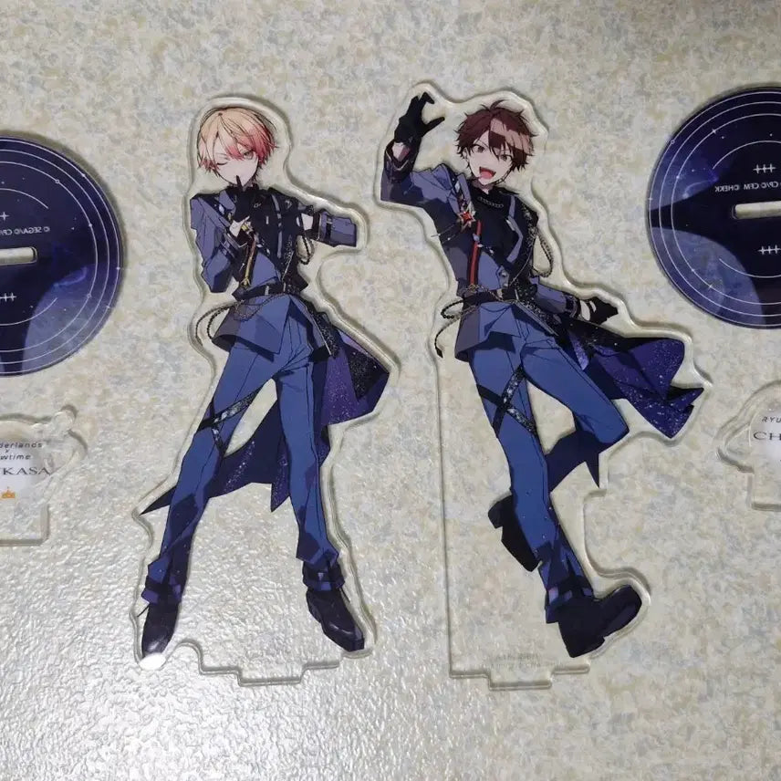 [BUNJANG] Ensemble Stars! x Project SEKAI Chiaki &amp; Tsukasa Acrylic Bundle Set / [일괄] 앙상블스타즈x프로젝트세카이 콜라보 치아키, 츠카사 아크릴