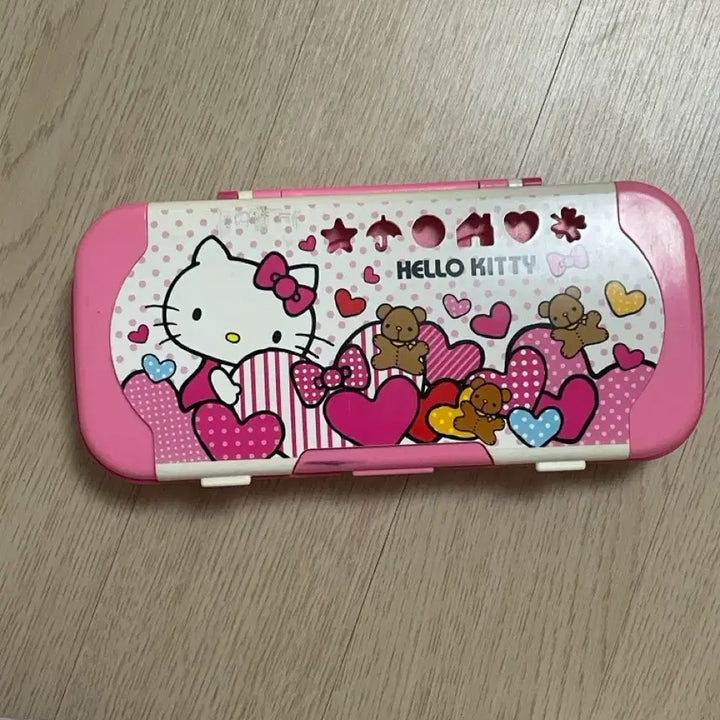 [BUNJANG] Vintage Hello Kitty Pencil Case (2011) / 고전문구 고전 키티 필통