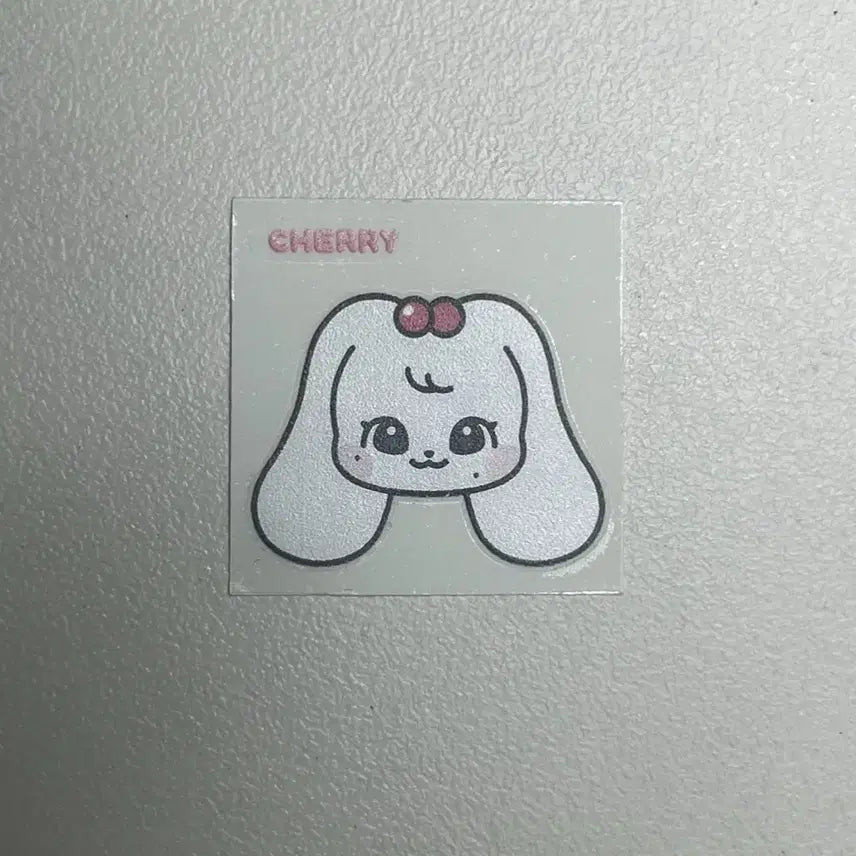 [BUNJANG] IVE MiniB Cherry Jang Wonyoung Sticker / 아이브 미니브 체리 장원영 띠부씰