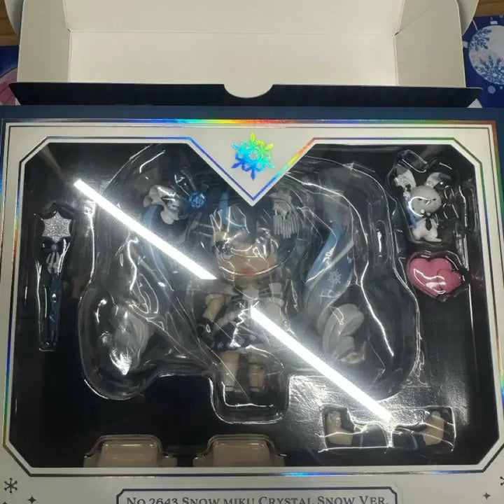 [BUNJANG] 2025 Yuki Miku Nendoroid Crystal Version (Unsealed) / 2025유키미쿠 크리스털버전 넨도로이드 개봉전시
