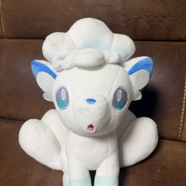 [BUNJANG] Pokemon Alolan Sandslash Plush / 포켓몬 알로라식스테일 인형