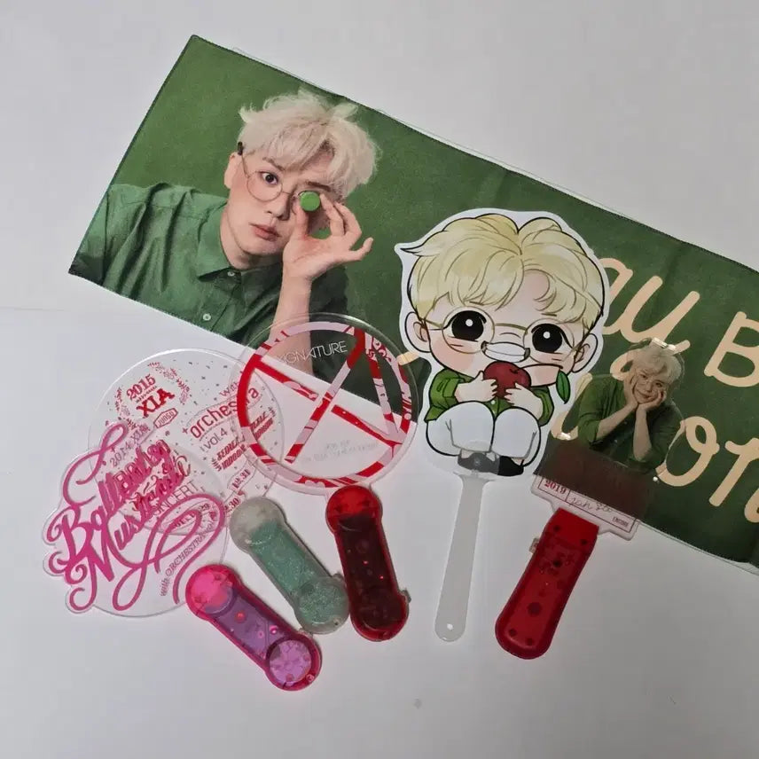 [BUNJANG] Kim Junsu Concert Fanlight &amp; Slogan Bundle Set / 김준수 콘서트 팬라이트