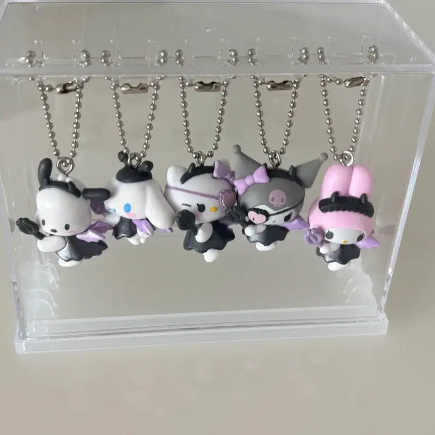 [BUNJANG] Sanrio Devil Swing Gacha Bundle Set / 일괄) 산리오 악마 스윙 가챠