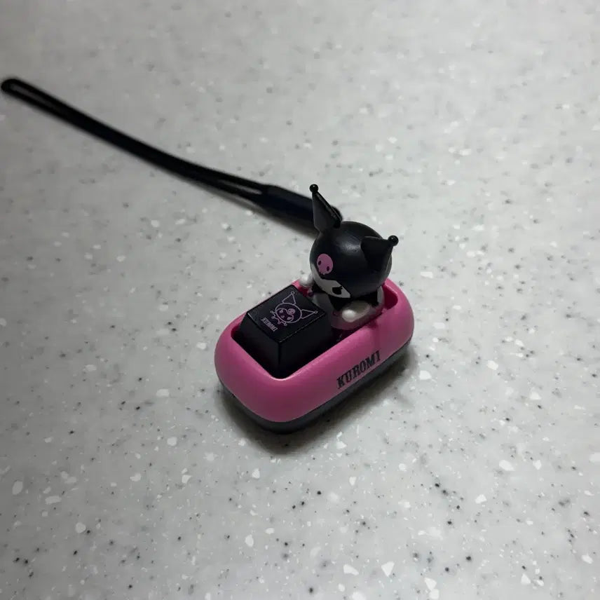 [BUNJANG] Tinyville Kuromi Clicker Keycap / 타이니빌 쿠로미 클리커 키캡
