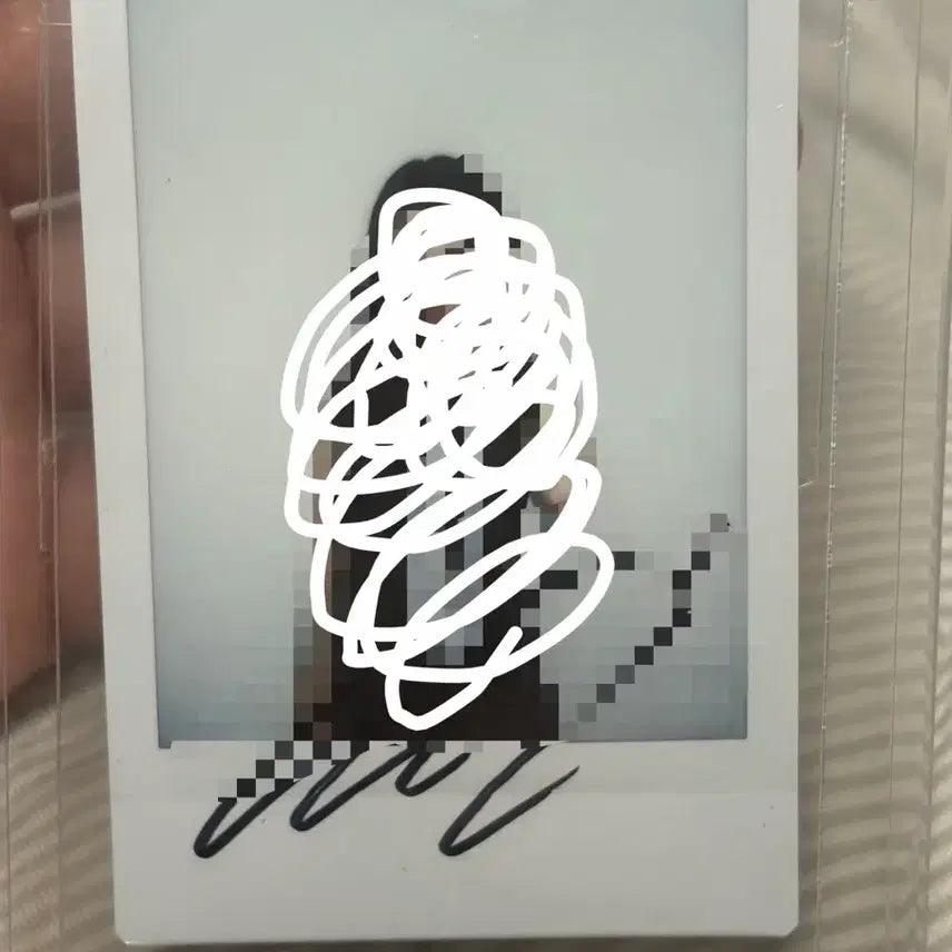 [BUNJANG] Ressene One Mpic Card Signed Polaroids / 리센느 원이 엠픽카드 싸인폴라 폴라 싸폴 프리티걸