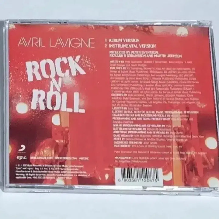 [BUNJANG] Avril Lavigne Rock N Roll CD / 에이브릴 라빈 Rock N Roll 앨범 시디 CD