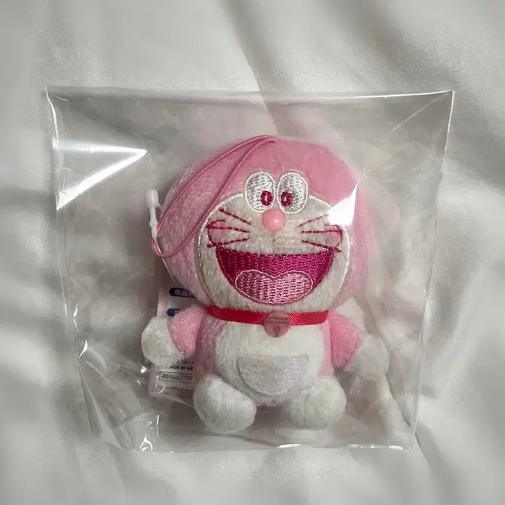 [BUNJANG] Pink Doraemon Mascot Keychain / (레어)핑크 도라에몽 마스코트 키링 핑몽이