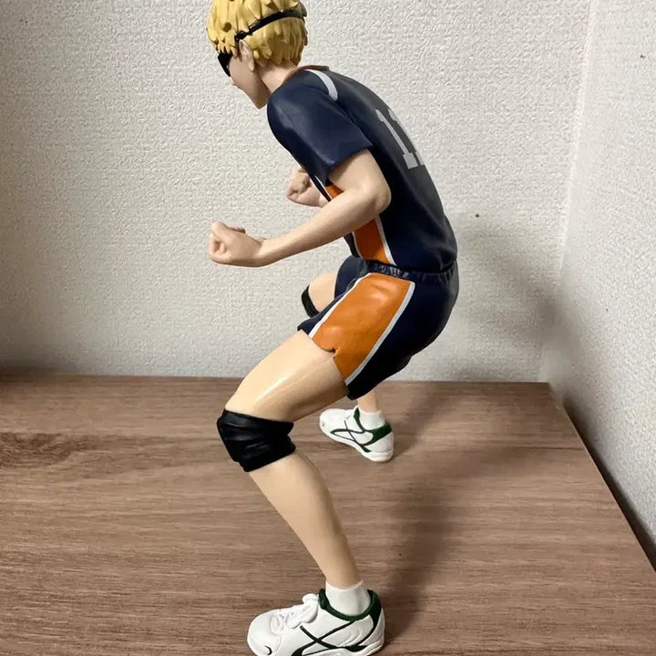 [BUNJANG] Haikyuu!! Tsukishima Kei Moonlit Night Posing Figure / 하이큐 츠키시마 스크래치 만월 포징 피규어 급처