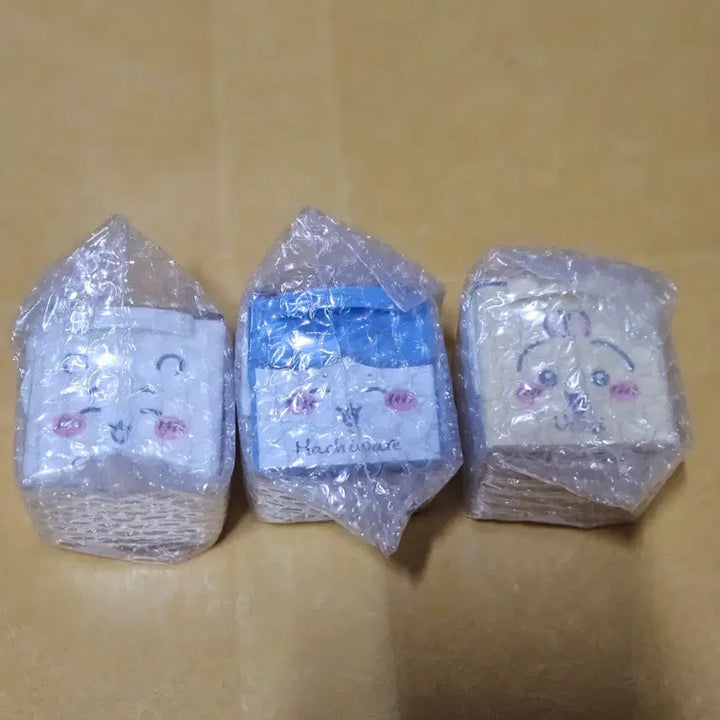 [BUNJANG] Chiikawa "Monzaku" Q-Case Drawer Set (Hachiware, Usagi) / 치이카와 먼작귀 큐케이스 서랍 치이카와 하치와레 우사기 세트 판매