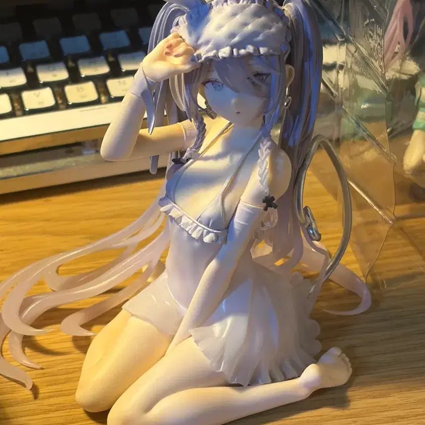 [BUNJANG] Luludo Sleepy Bunny Figure / 루루도 슬립 바니 피규어