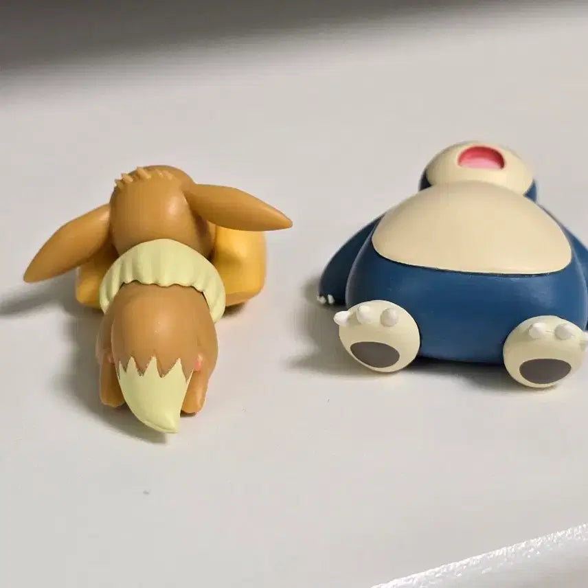 [BUNJANG] Pokemon Monster Ball Eevee Snorlax Figure Set / 포켓몬 포켓몬스터 몬스터볼 음료수 이브이 잠만보 피규어 판매 cu gs25