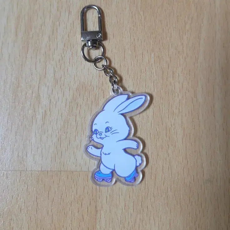 [BUNJANG] NewJeans Acrylic Rabbit Keyring / 뉴진스 아크릴 토끼 키링