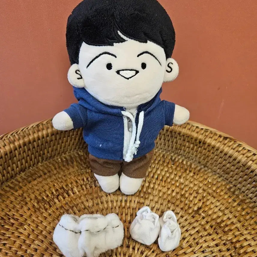 [BUNJANG] BTS Suga 20cm Doll / 방탄 BTS 슈가 20cm 인형