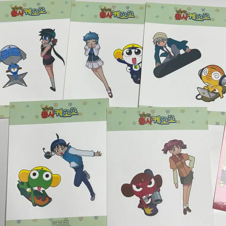 [BUNJANG] Sgt. Frog Keroro Characters Removable Die-Cut Sticker Set / 개구리 중사 케로로 기로로 타마마 도로로 쿠루루 리무버블 칼선 스티커 네컷 특전 양도 투니크