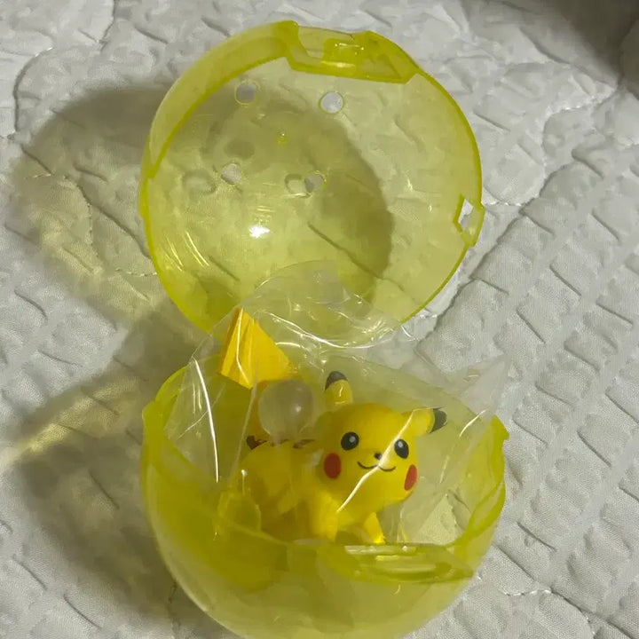 [BUNJANG] Pokemon Pikachu Figure / 비눗방울타임 포켓몬 가챠 피카츄 판매합니다!