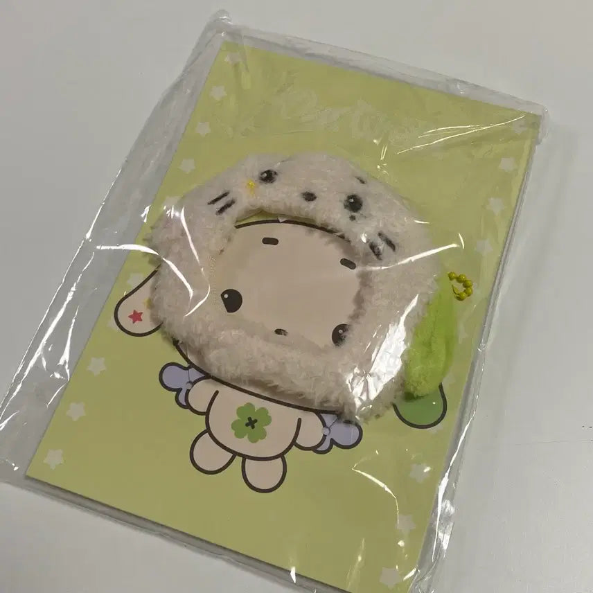 [BUNJANG] NCT WISH Ryo "RYO" Hat Keychain / [당일발송] 엔시티 위시 료 룐룐 모자 햇 키링 새상품