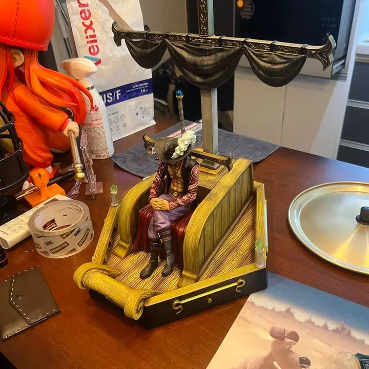 [BUNJANG] One Piece Dracule Mihawk Resin Figure / 원피스 미호크 모펠 레진 피규어