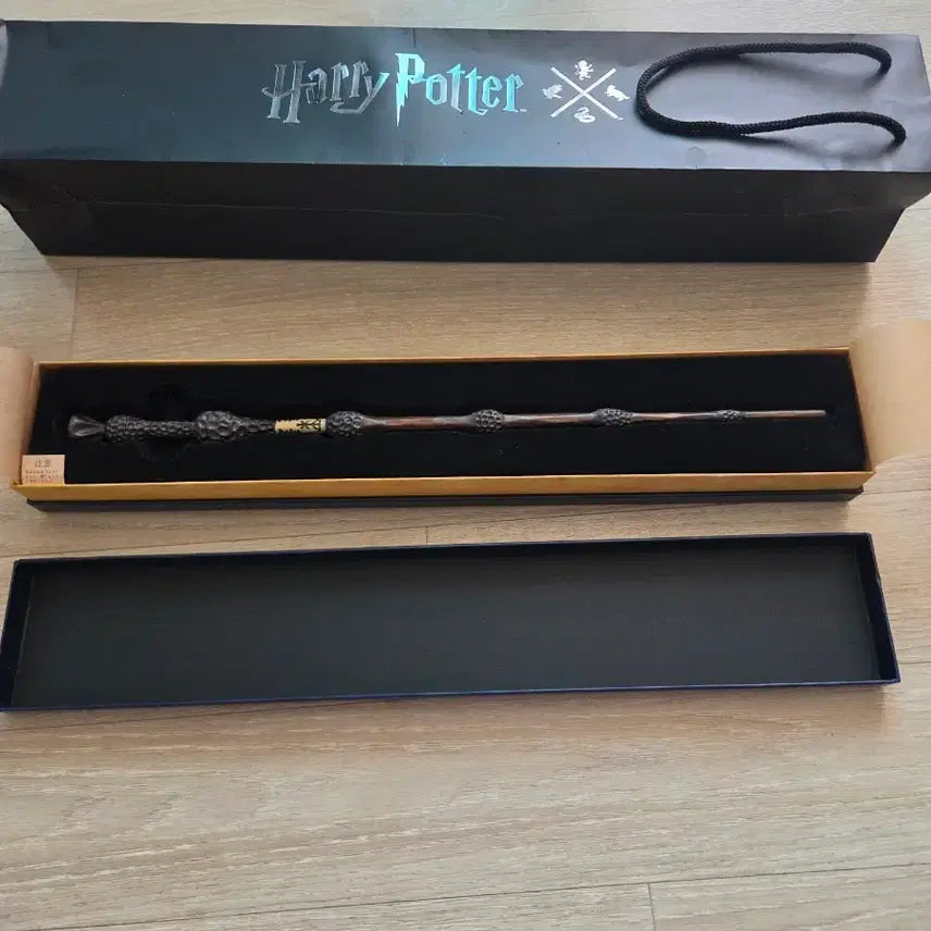 [BUNJANG] Harry Potter Elder Wand / 해리포터 딱총나무 지팡이(일본 유니버셜 스튜디오 구매)