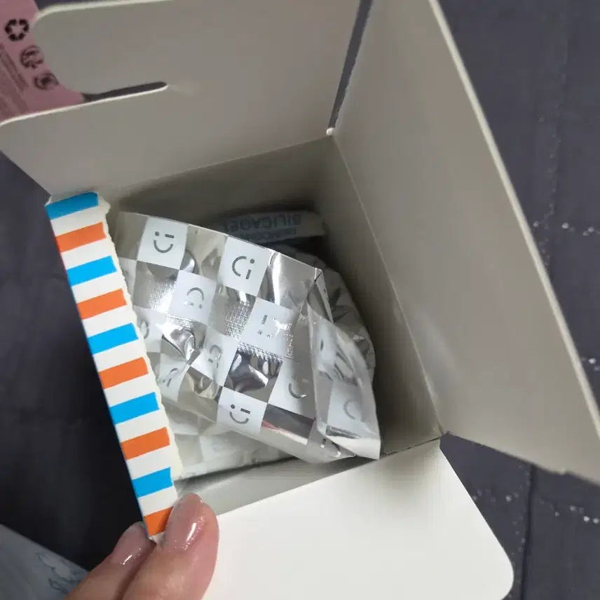 [BUNJANG] Miniso Chiikawa Surprise Box Figure (Chi) / 미니소 치이카와 피규어 서프라이즈 박스(치이)