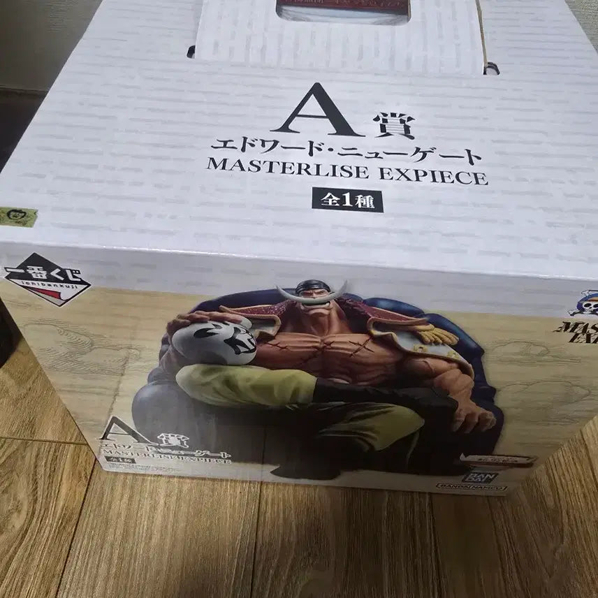 [BUNJANG] Ichiban Kuji Whitebeard Figure (Sealed) / 제일복권 흰수염 판매합니다(미개봉)