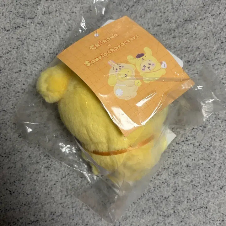 [BUNJANG] Chiikawa x Sanrio Pompompurin &amp; Usagi Collaboration Authentic Product / 정품) 먼작귀 치이카와 산리오 콜라보 폼폼푸린 우사기 현물 사진 O