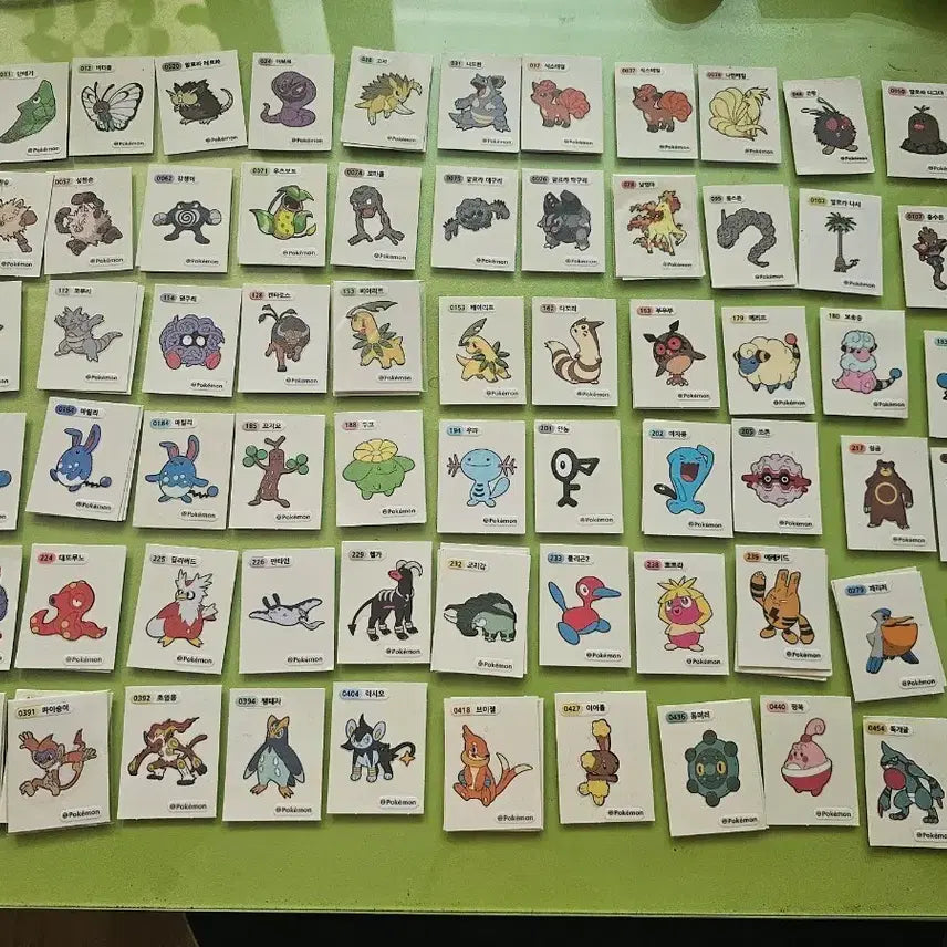[BUNJANG] Pokemon Stickers / 포켓몬 띠부씰 개당 1600원에 판매합니다.
