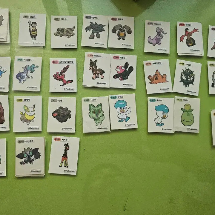 [BUNJANG] Pokemon Stickers / 포켓몬 띠부씰 개당 1600원에 판매합니다.