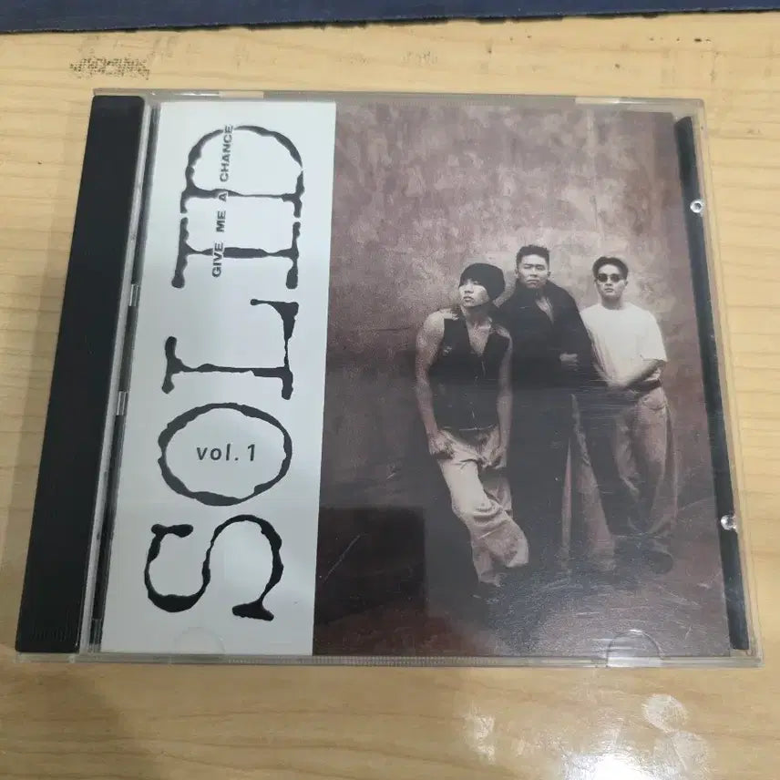 [BUNJANG] SOLID Give Me A Chance vol.1 CD / SOLID 기브미 어 찬스 (Give Me A Chance) vol.1 CD
