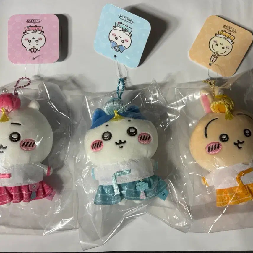 [BUNJANG] Chiikawa Hanbok Mascot 3-Piece Set / [택포 12] 치이카와 한복 마스코트 3종 세트