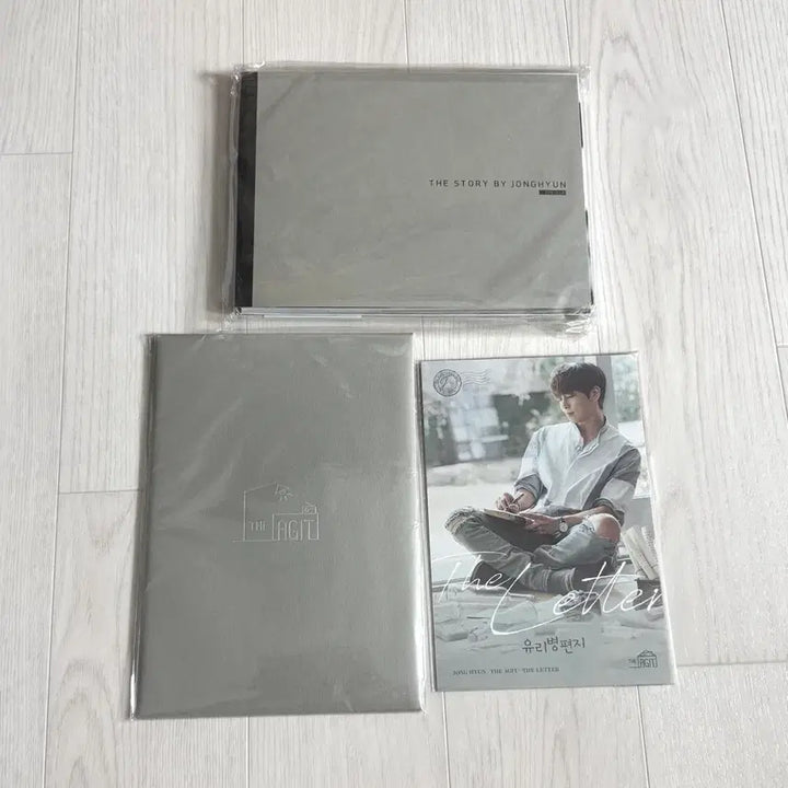 SHINee ジョンヒョン AGIT ポストカードブック　Jonghyun BUNJANG] SHINee Jonghyun AGIT Postcard Book + The Letter Postcard