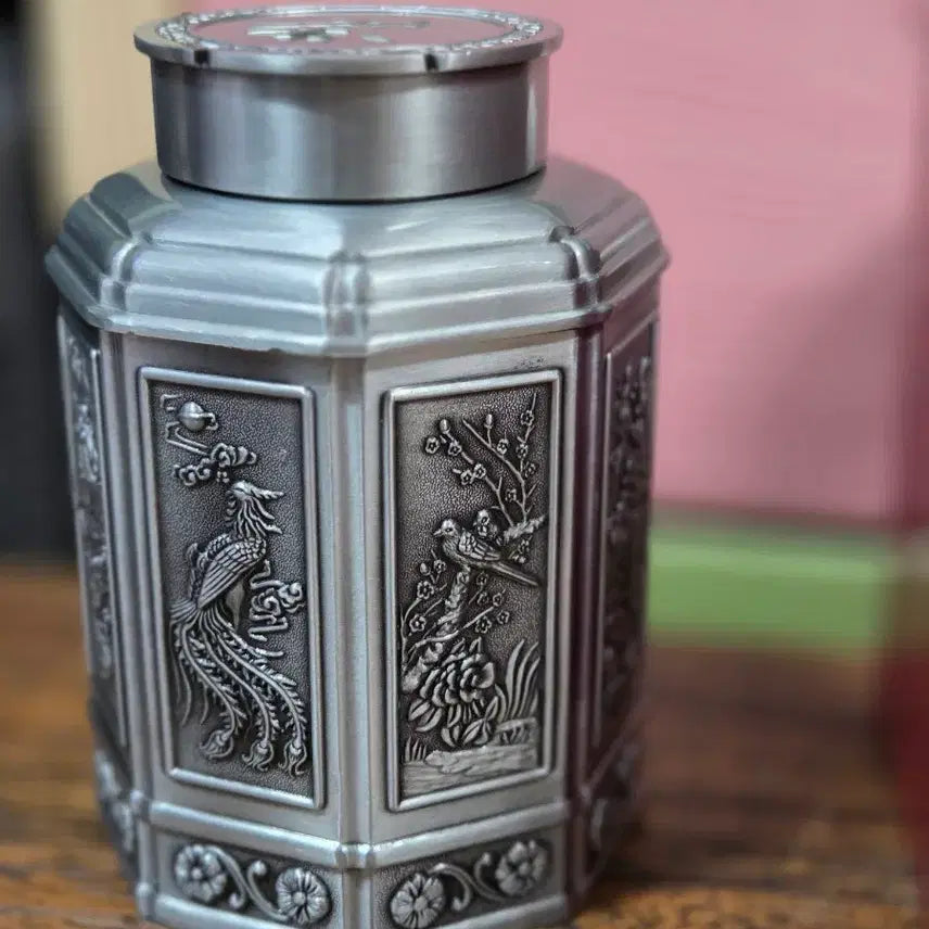 [BUNJANG] Octagonal Pewter Tea Caddy with Dragon and Phoenix Motif / 팔각 주석 차통(용, 봉황 문양)(새제품)