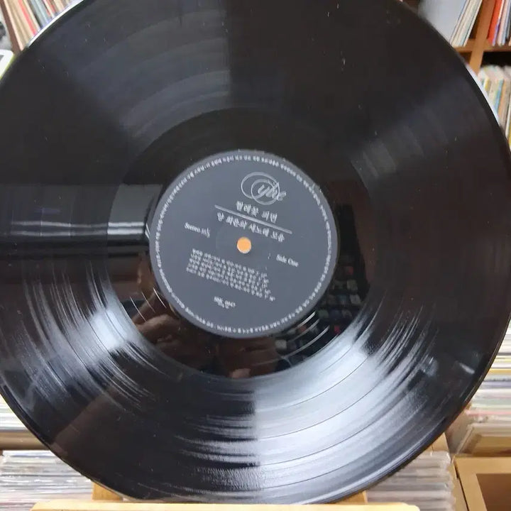 [SOLD OUT] 민트급 가요 초반 양희은 새 노래 모음 찔레꽃 피면 LP