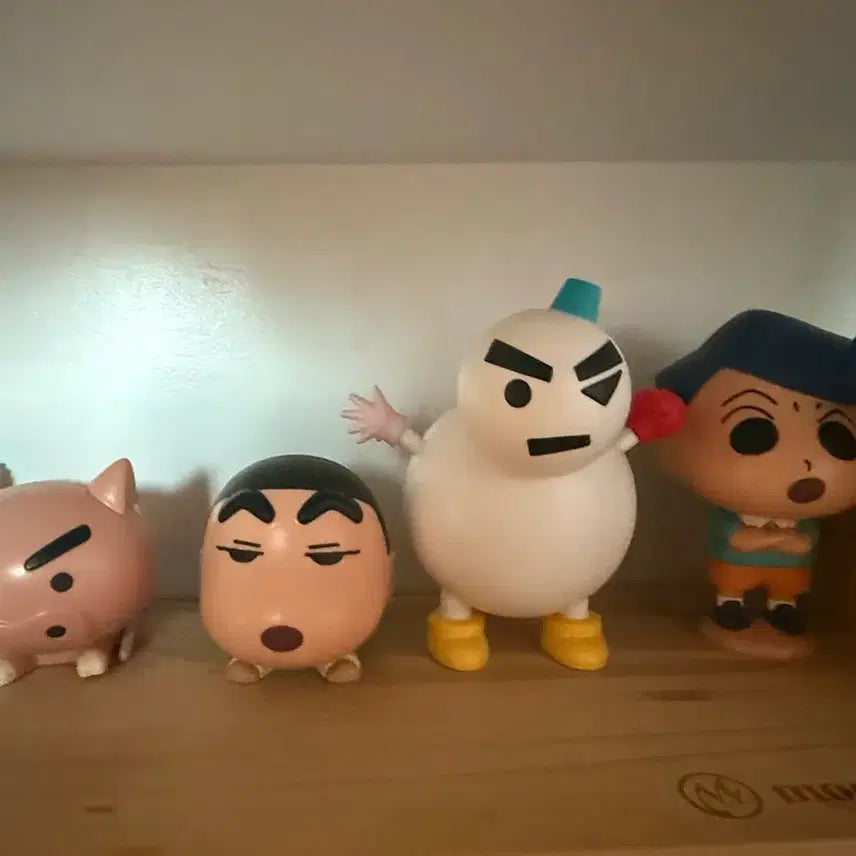 [BUNJANG] Crayon Shin-chan Gacha Figures Set (4 Types) / 짱구는못말려 피규어 4종 짱구가챠