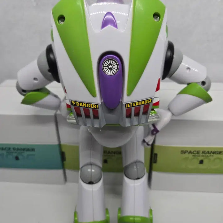 [BUNJANG] Thinkway Buzz Lightyear Toy Story Action Figure / 토이스토리 씽크웨이 버즈 라이트이어